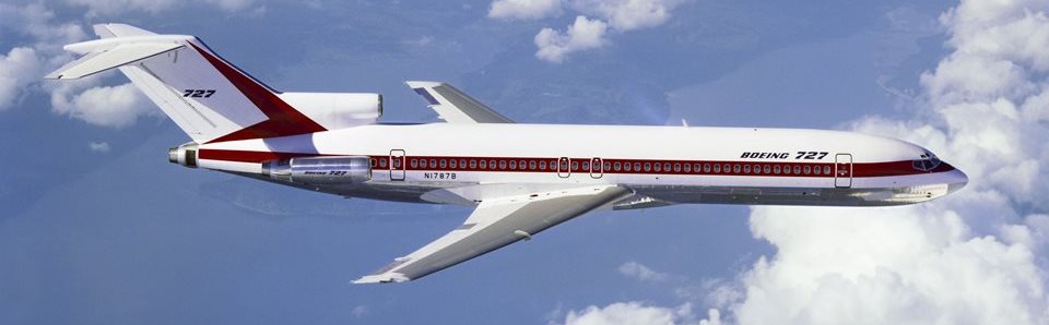 Historical image of 727-200a in flight