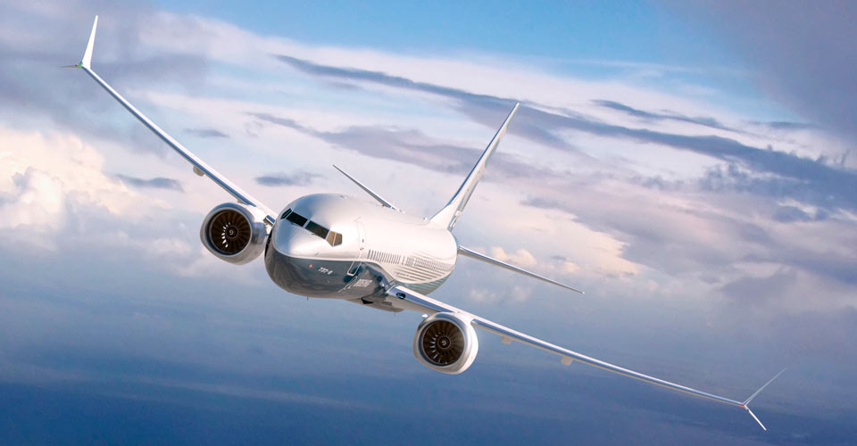 737 MAX